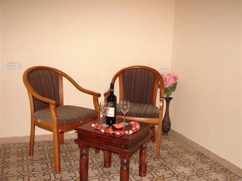 Boutique Agam Hahoresh - בוטיק אגם החורש Χάιφα Δωμάτιο φωτογραφία
